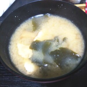 素朴♪筍と厚揚げわかめの味噌汁